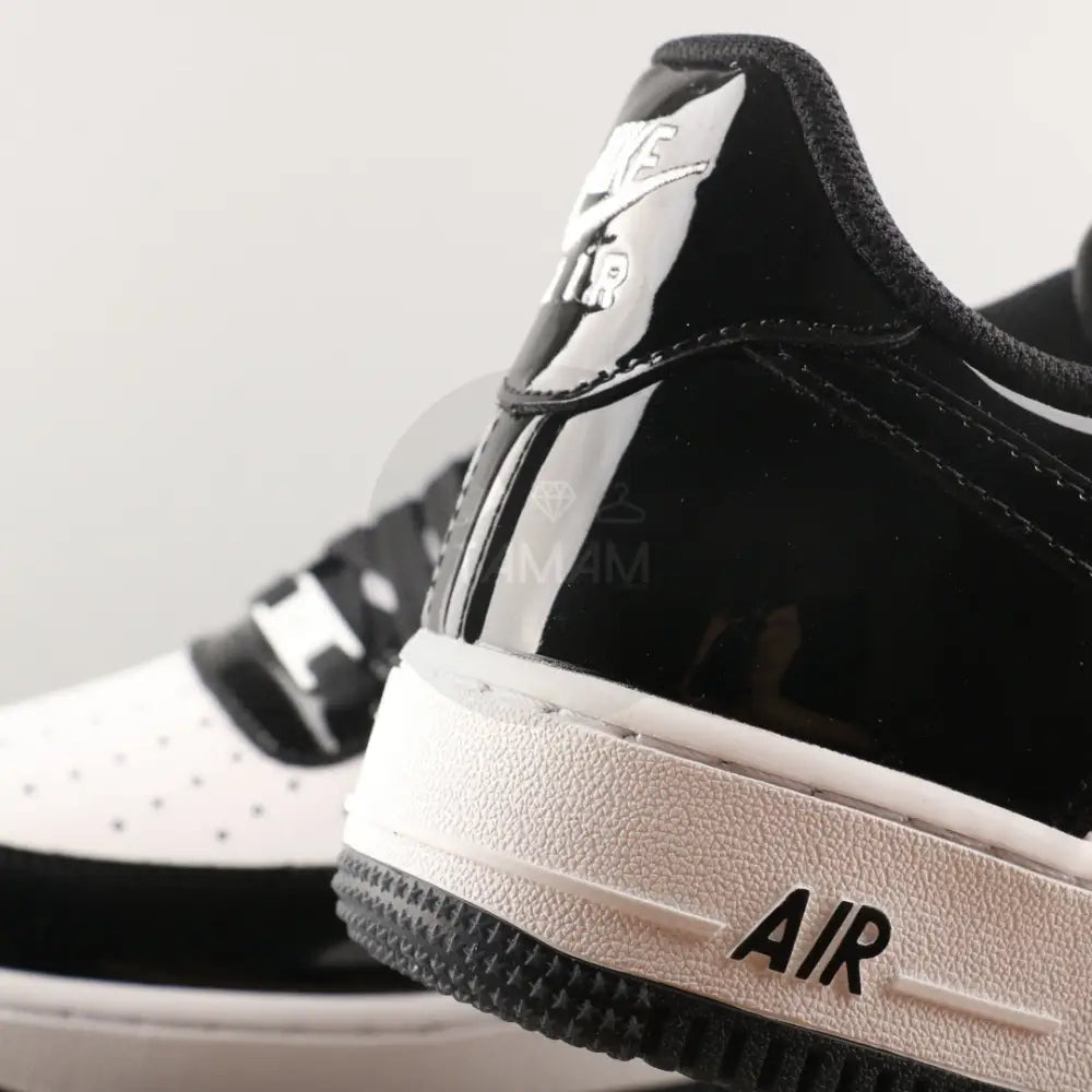 Nike Air Force 1 Low 07 Patent Leather Black White