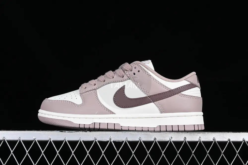 Nike Dunk Low White/Brown/Black Shoes