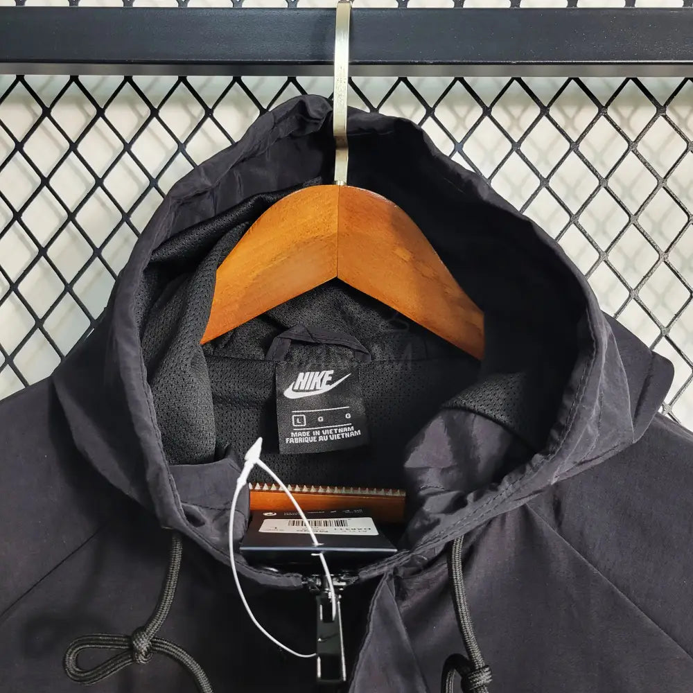 Nike Windbreaker Swoosh Edition All black