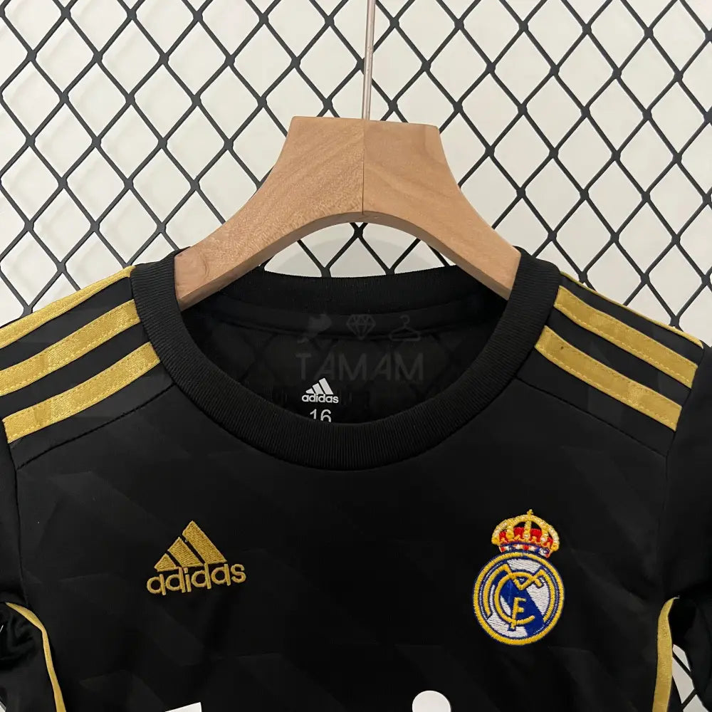 Real Madrid Away Retro Kit Kids 11/12 Football Jersey