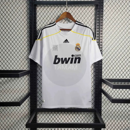 Real Madrid Home Kit Retro 09/10 Football Jersey