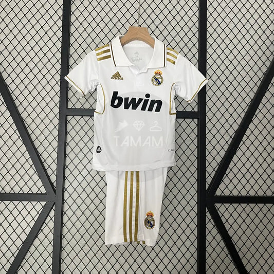Real Madrid Home Retro Kit Kids 11/12 Football Jersey