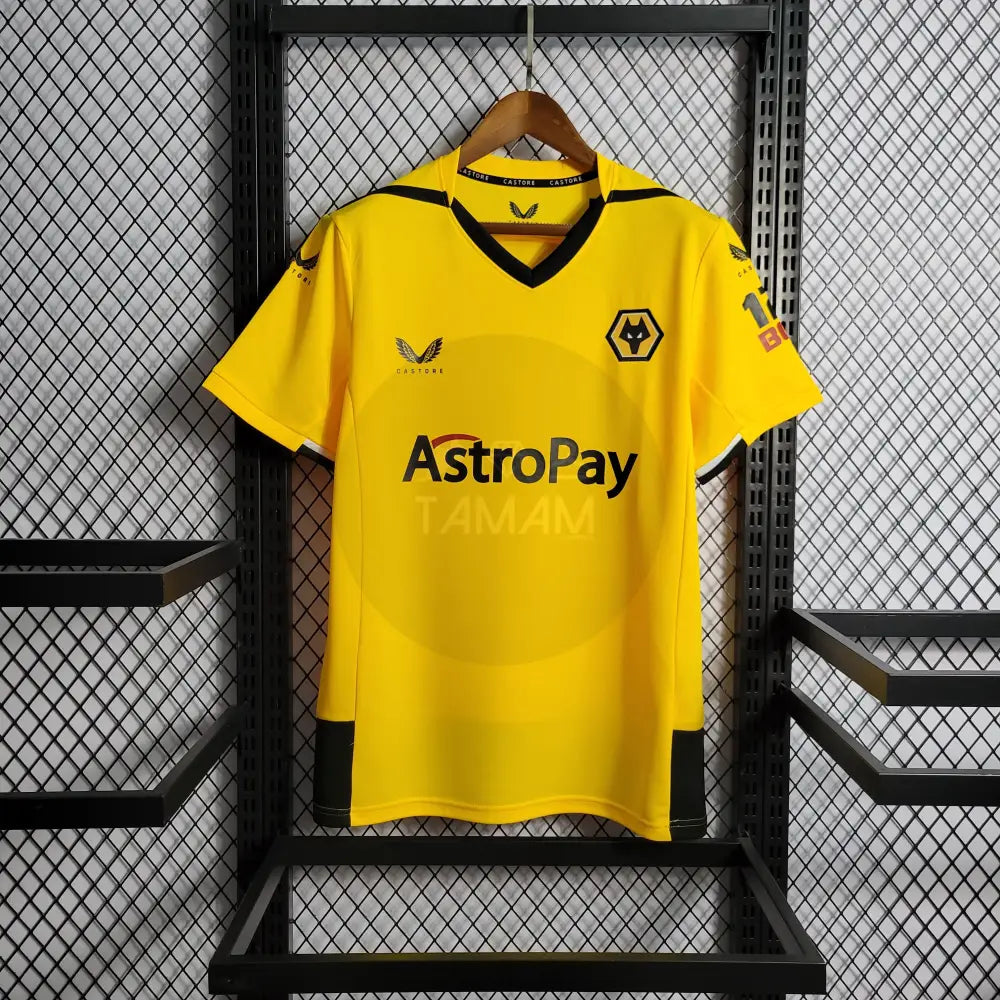 Wolves Home Kit 22/23 Football Jersey